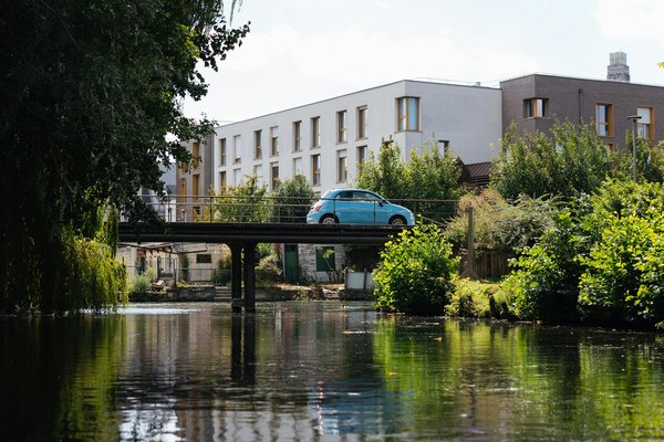 Quelle croisière propose des ateliers de fabrication de poteries au Maroc?